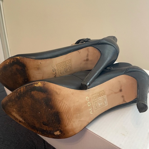 Double strap heels by ALDO - Picture 4 of 4